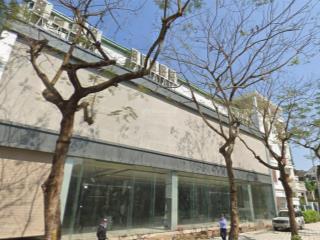 Bán nhà mặt phố lạc long quân, 410m2, giá 165 tỷ, mặt tiền to rộng