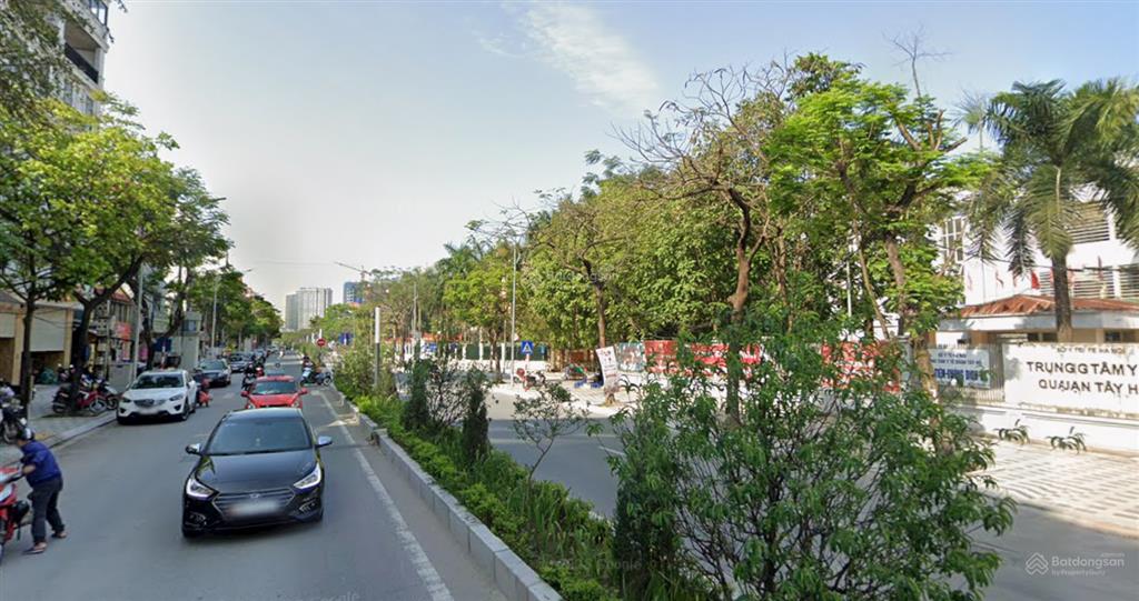 Bán nhà mặt phố lạc long quân, 410m2, giá 165 tỷ, mặt tiền to rộng