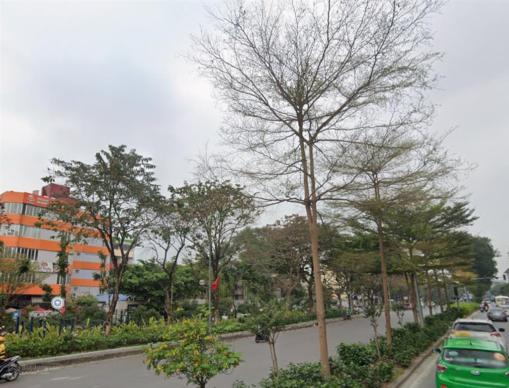 Bán nhà mặt đường kim mã, 626m2, mặt tiền 18m, giá 450 tỷ