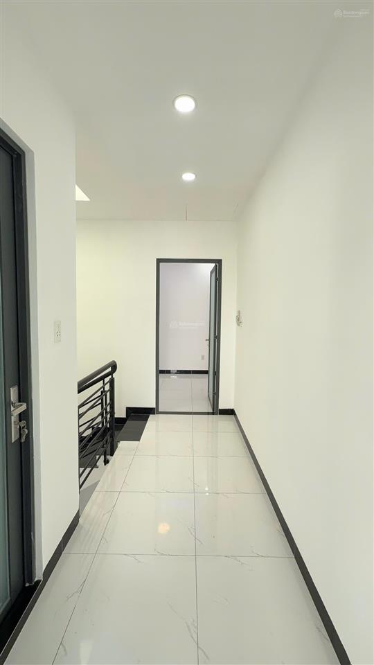 Bán nhà 3 tầng hxh trường lưu  gần chợ long trường quận 9  51m  chỉ 4,25 tỷ