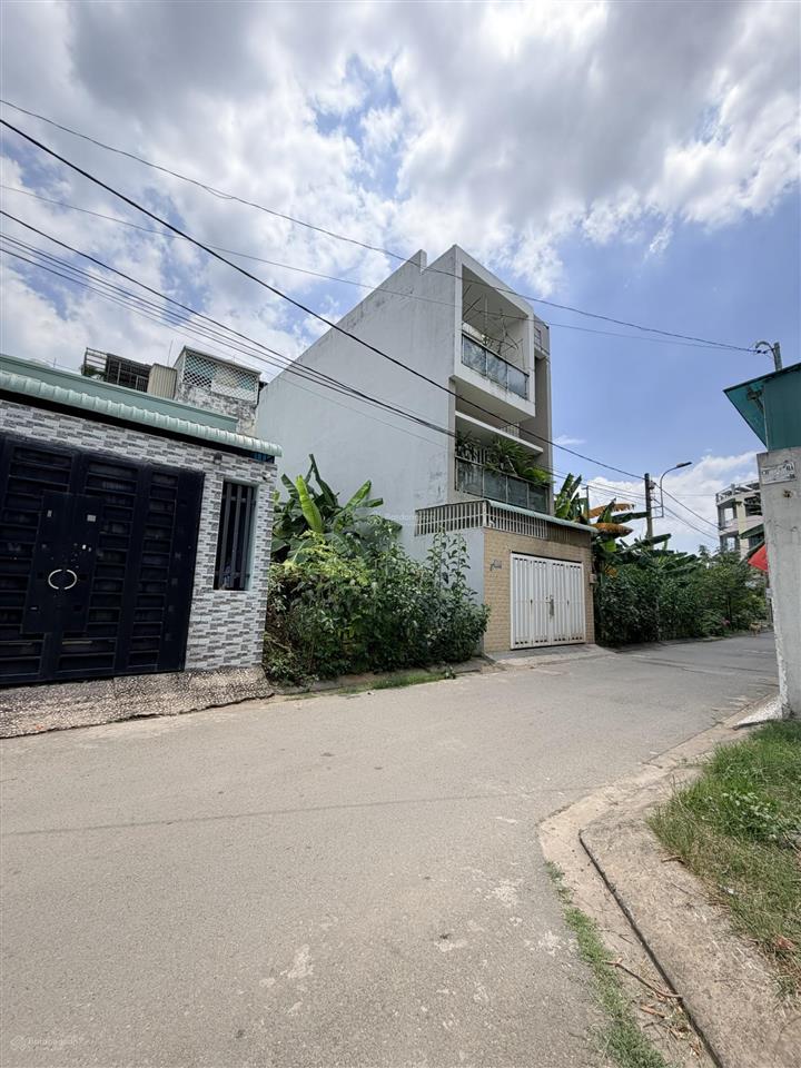 Bán đất đường 970 nguyễn duy trinh  80m² (5 x 16)  hxh thông  phú hữu chỉ 5,2 tỷ
