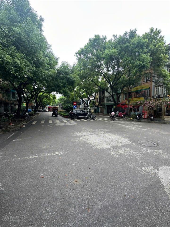 Giảm 1 tỷ bác chủ bán nhà liền kề tt18 kđt văn quán hà đông 85m², 5 tầng 21 tỷ 5.
