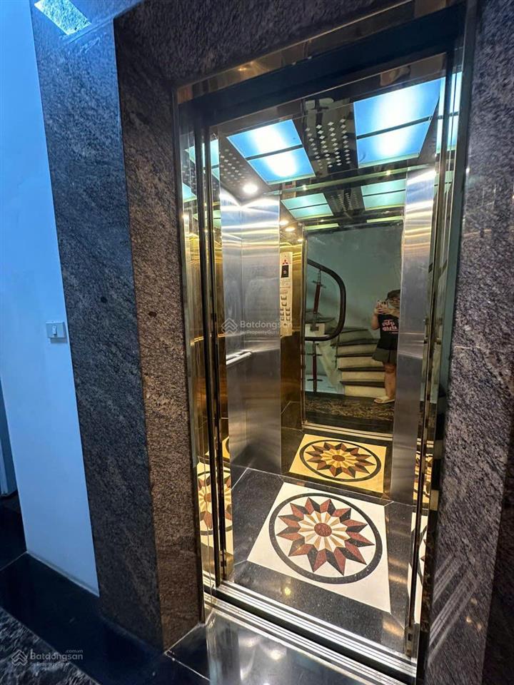 Bán nhà văn quán  yên phúc hà đông  59m2 x 5 tầng thang máy kinh doanh giá 24 tỷ