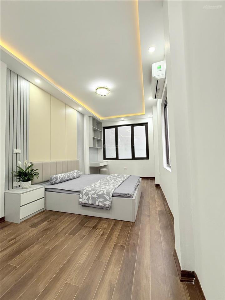 Bán nhà lê lợi hà đông, 30m2 x 5 tầng, ở hoặc kinh doanh dòng tiền siêu đỉnh giá chỉ 7 tỷ 9