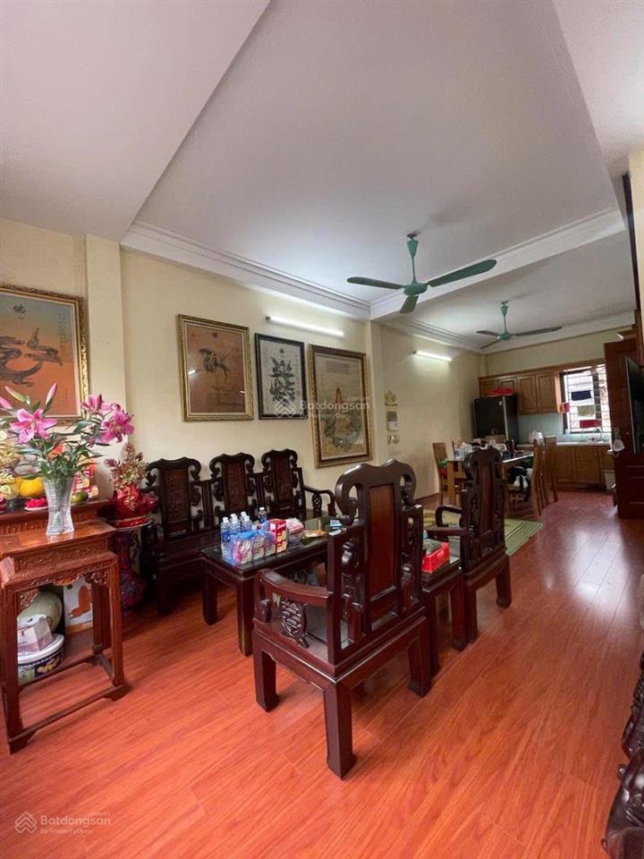 Bán nhà 2 tầng dân xây kiên cố, tại hữu văn xã trần phú hà nội giá 2,4 tỷ