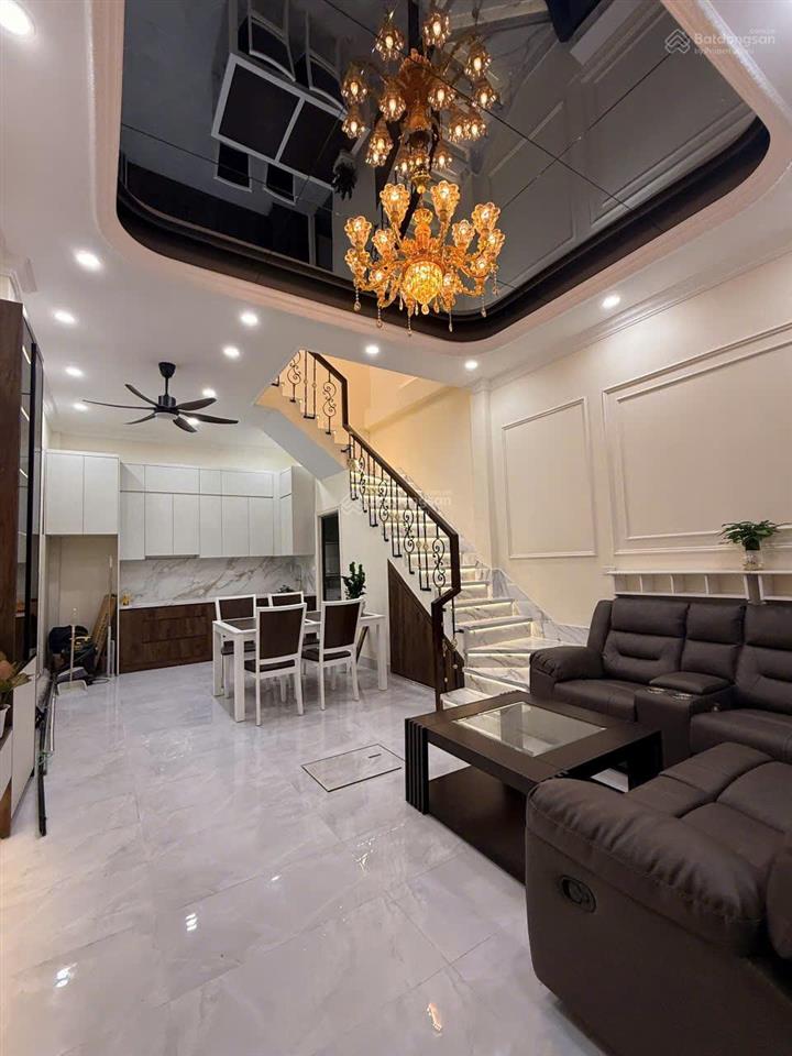 Bán nhà tô hiệu hà đông, 42m2 x 4 tầng lô góc, ở hoặc kinh doanh dòng tiền siêu đỉnh giá chỉ 10 tỷ