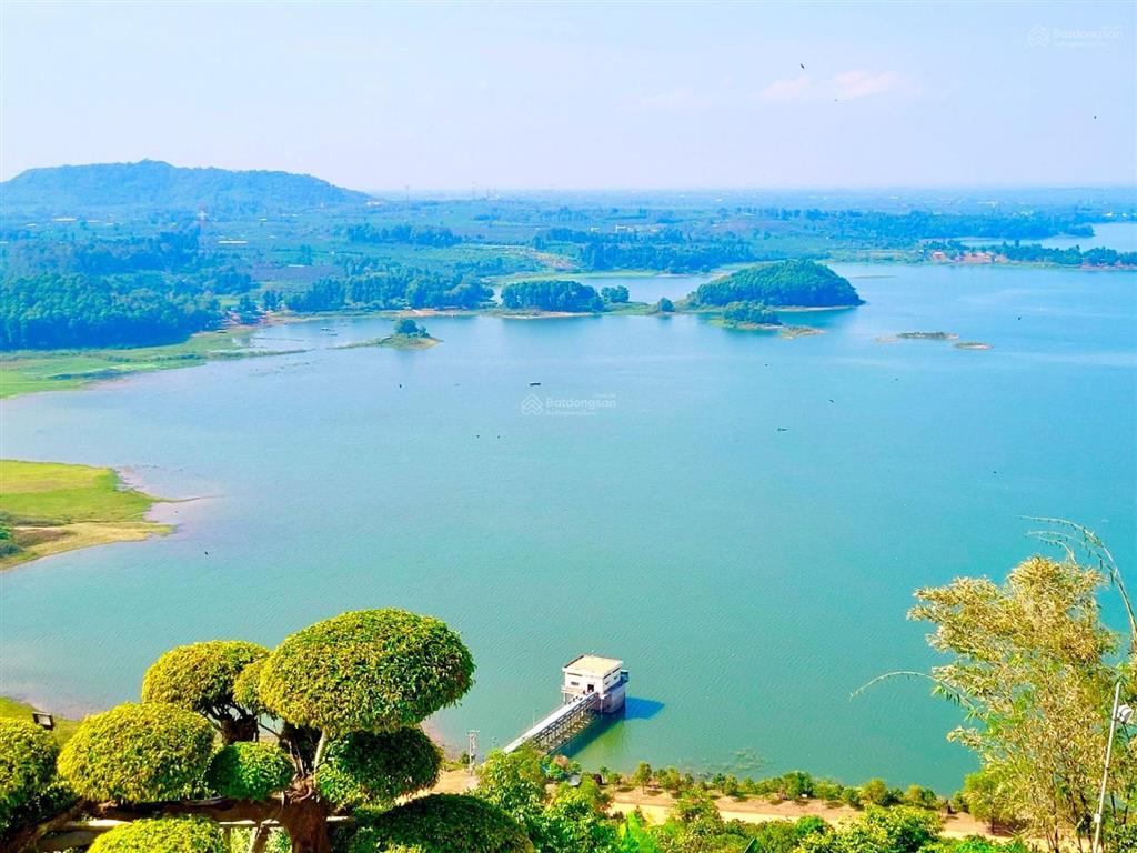 Cần ra gấp 7.23 mẫu đất đẹp view hồ trị an. giá quá mềm ạ