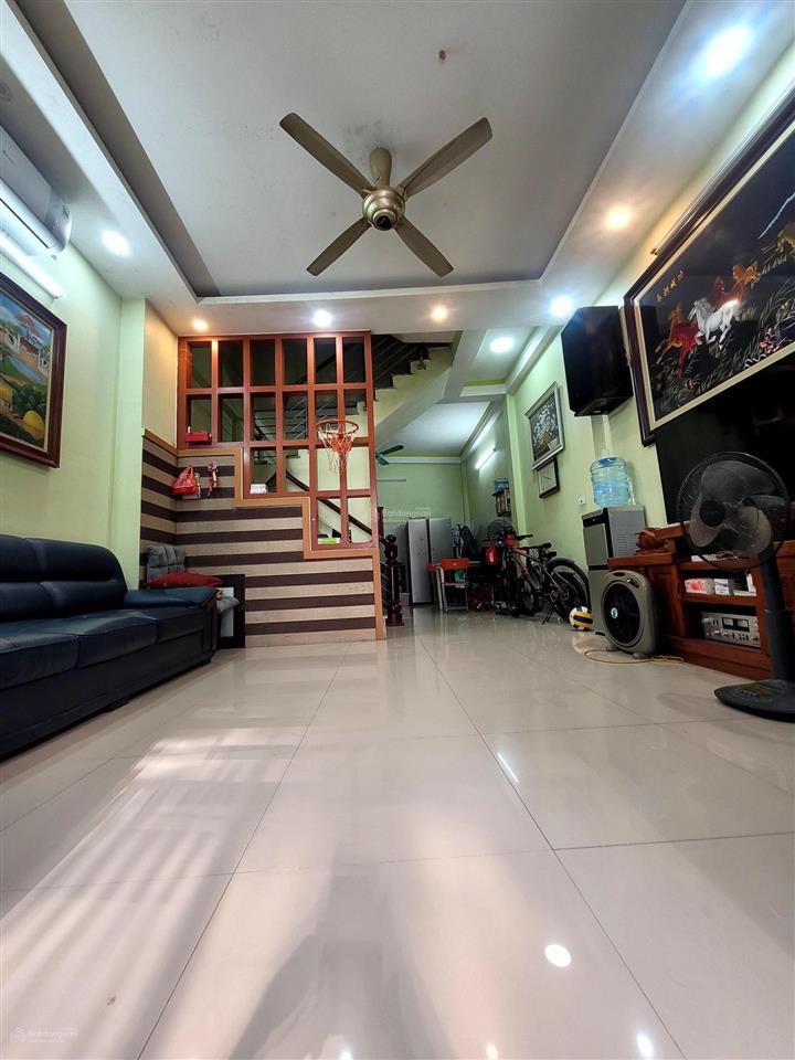 Cho thuê nhà 5 tầng mặt phố đặng vũ hỷ 50m2 mặt tiền 5m kinh doanh sầm uất ngày đêm