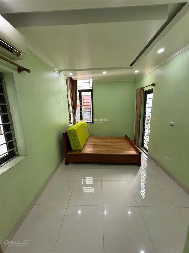 Cho thuê nhà nguyên căn bát khối  full nội thất  cạnh aeon long biên  gần chợ thạch bàn