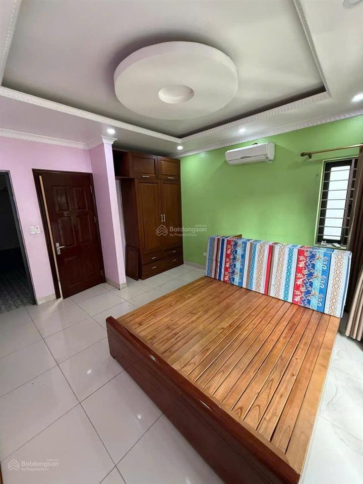 Cho thuê nhà nguyên căn bát khối  full nội thất  cạnh aeon long biên  gần chợ thạch bàn