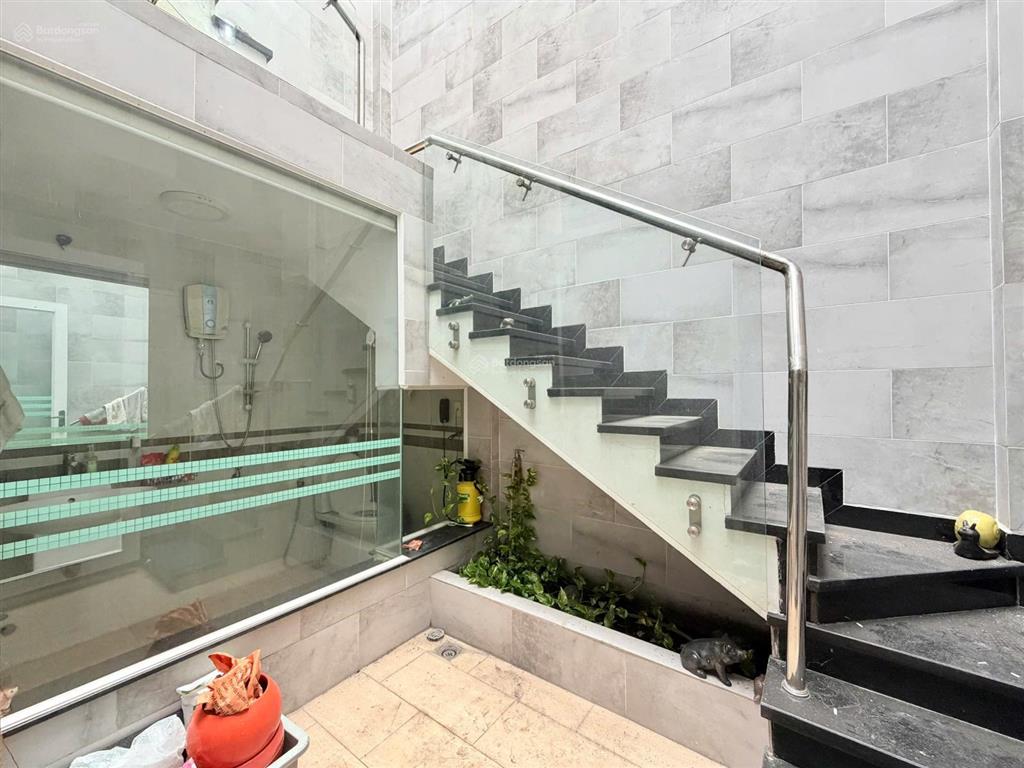 Chủ cần bán gấp nhà ngay khu d, xvnt, 75,4m2 gần hutech giá chỉ nhỉnh 9 tỷ