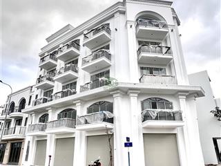 Cho thuê nhà ở kinh doanh 5 tầng 800m2 có pccc ngay lô góc khu vcn phước long giá 70 triệu/tháng