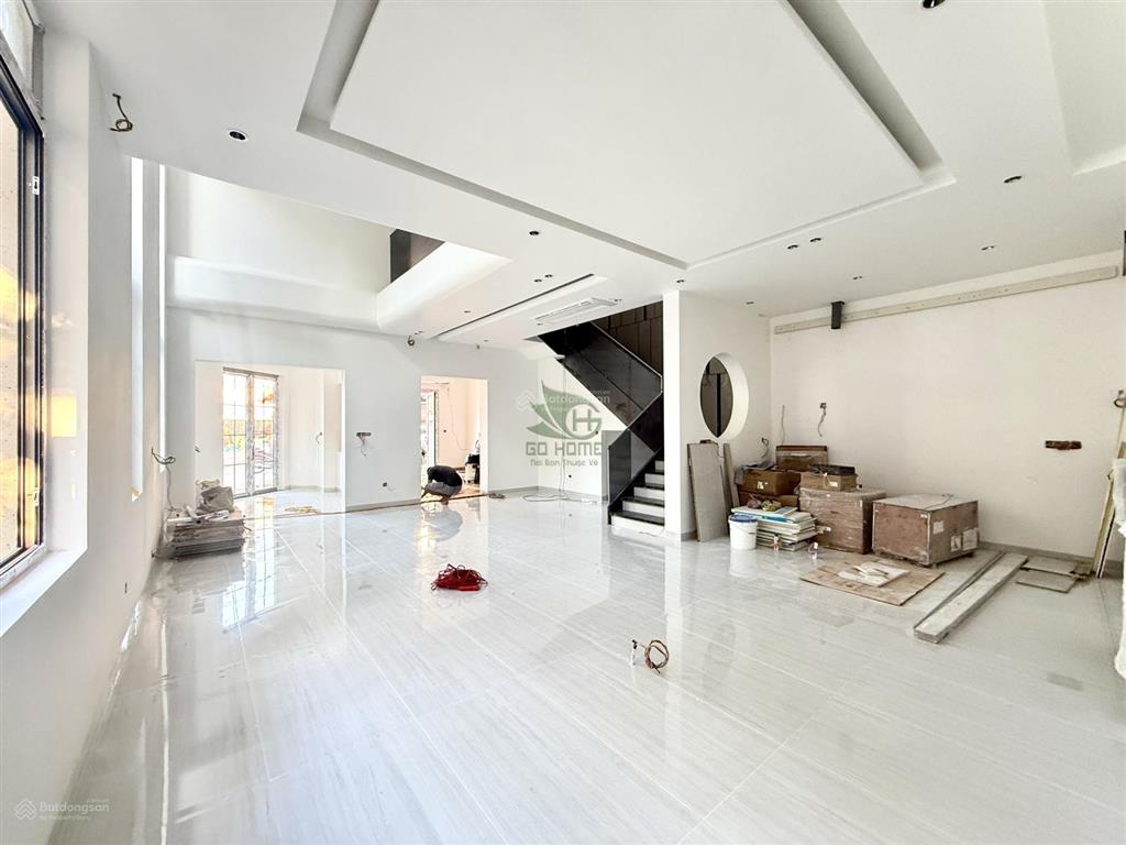 **cho thuê villa góc 3 tầng mới xây siêu đẹp khu hà quang 2 giá 50 triệu/tháng**
