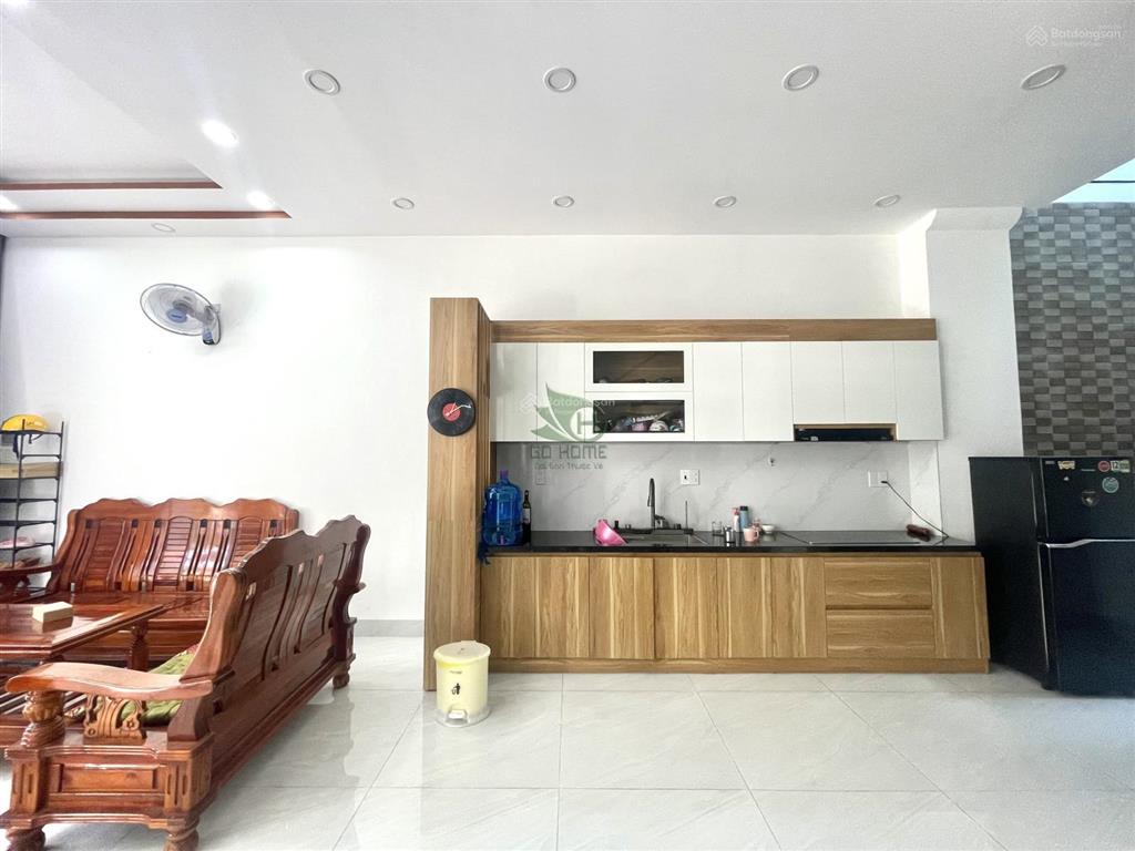 Cho thuê nhà nguyên căn 4 tầng khu đô thị bắc nha trang  giá 15 triệu/tháng