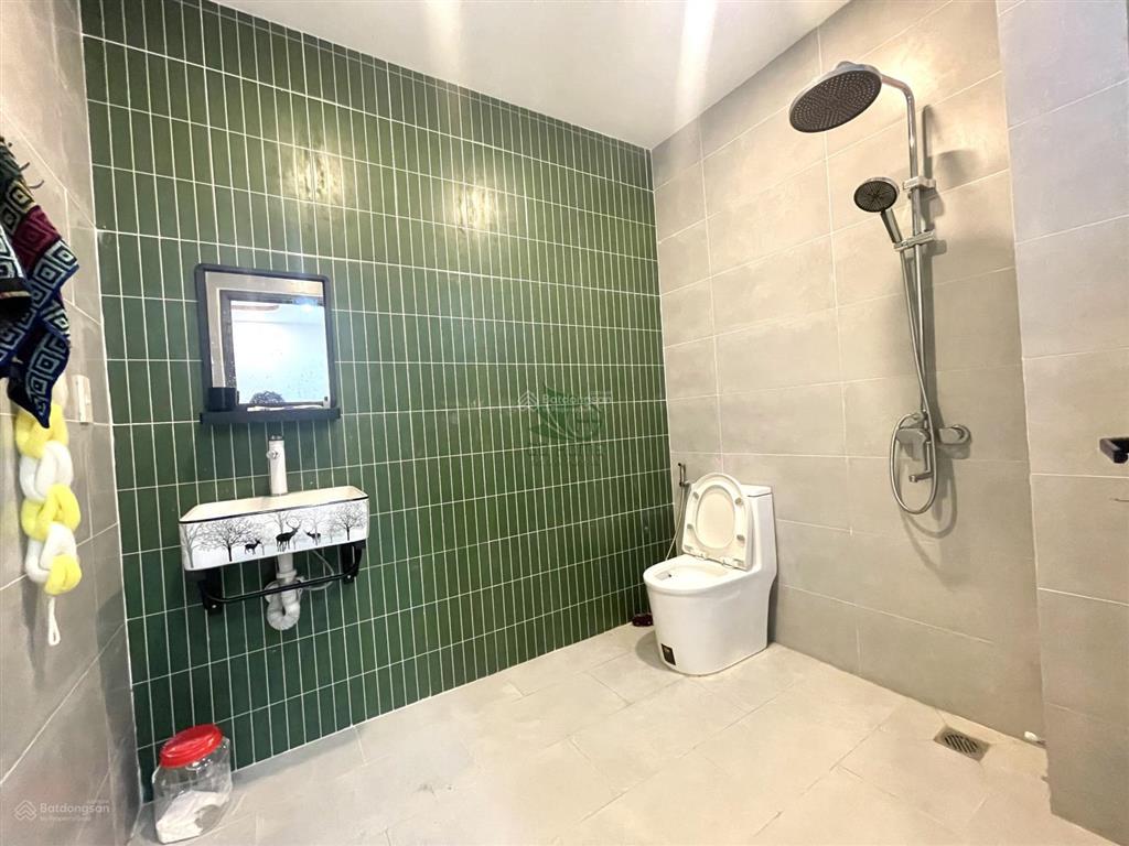Cho thuê nhà nguyên căn 4 tầng khu đô thị bắc nha trang  giá 15 triệu/tháng
