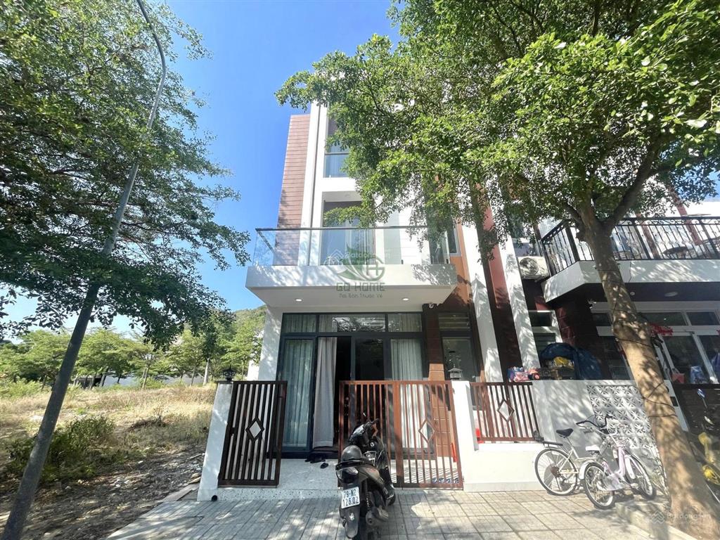 Cho thuê nhà nguyên căn 4 tầng khu đô thị bắc nha trang  giá 15 triệu/tháng