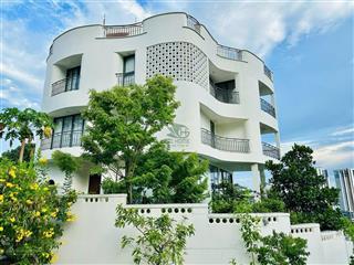 Cho thuê villa đẹp rộng hiện đại có view toàn cảnh vịnh nha trang giá 70 triệu/tháng