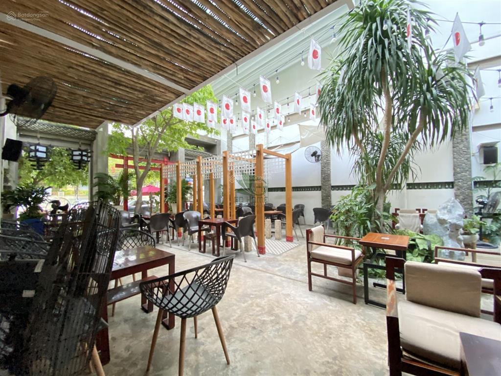 Cho thuê mặt bằng sân vườn mặt tiền 8.5m giá khu trung tâm nha trang 70 triệu/tháng