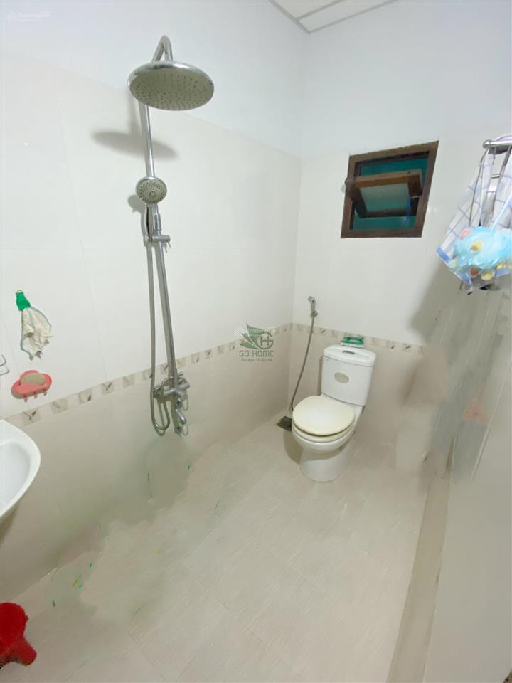Cho thuê mặt bằng sân vườn mặt tiền 8.5m giá khu trung tâm nha trang 70 triệu/tháng
