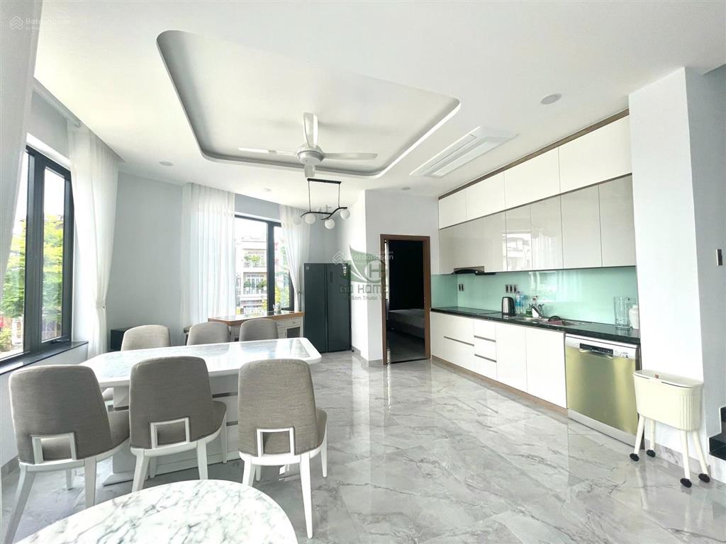 Cho thuê nhà ở kinh doanh lô góc full nội thất ngủ khu mỹ gia nha trang giá 40 triệu/ tháng