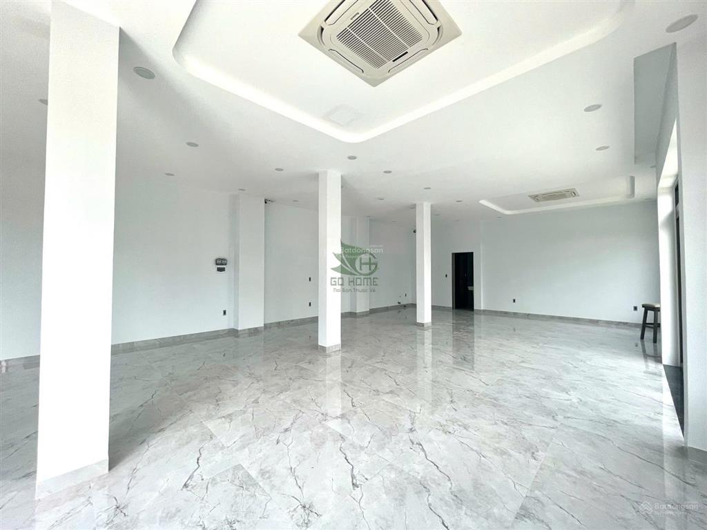 Cho thuê nhà ở kinh doanh lô góc full nội thất ngủ khu mỹ gia nha trang giá 40 triệu/ tháng
