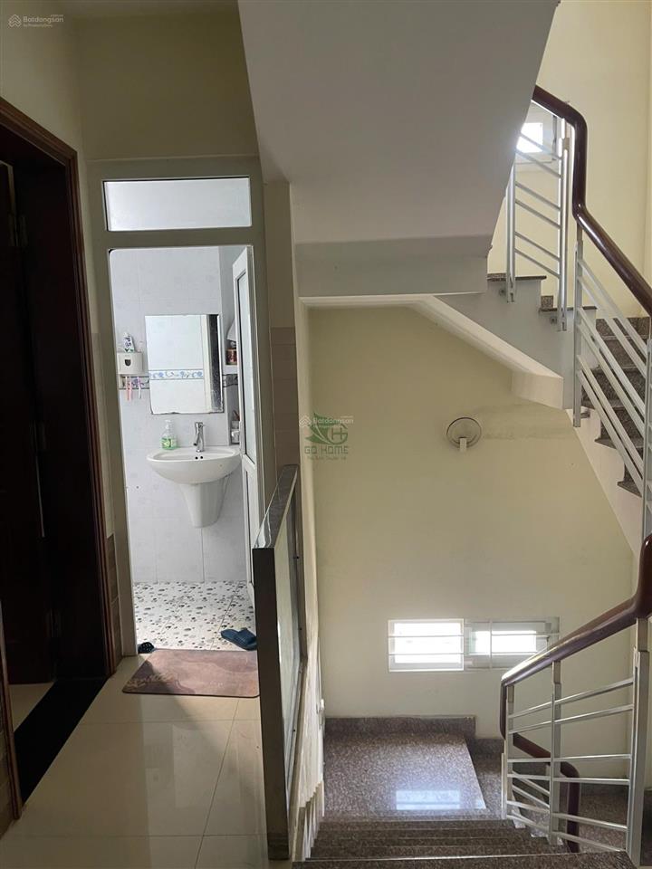 Cho thuê nhà kinh doanh mặt tiền 10m vcn phước hải 35 triệu/tháng