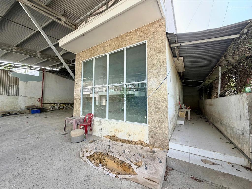 Cho thuê kho xưởng 2500m² khu vĩnh thạnh giá 120 triệu/tháng