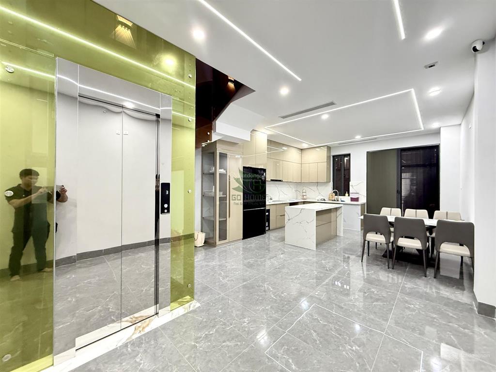 Cho thuê nhà 3 phòng ngủ mới full nội thất có thang máy khu đô thị mỹ gia giá 35 triệu/tháng
