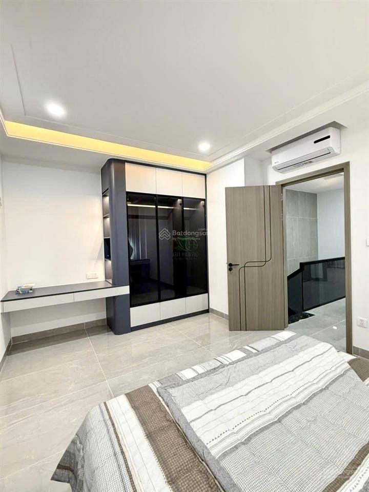 Cho thuê nhà đẹp 3 phòng ngủ full nội thất kđt mỹ gia gói 8