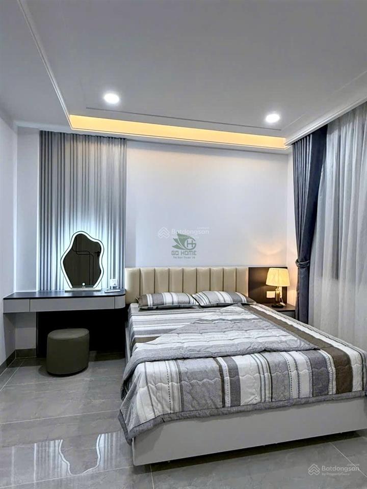 Cho thuê nhà đẹp 3 phòng ngủ full nội thất kđt mỹ gia gói 8