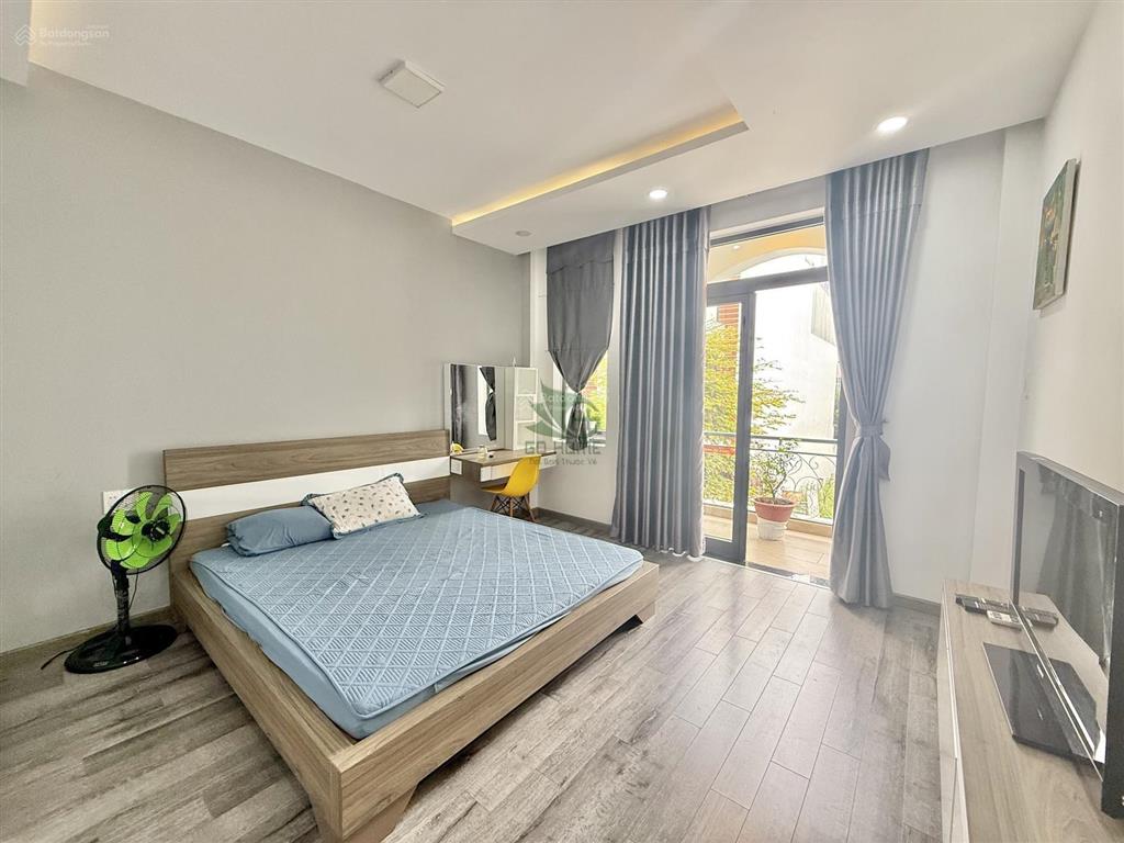 Cho thuê nhà ở kinh doanh 3 phòng ngủ 3 tầng khu hà quang 2 giá 16 triệu/tháng