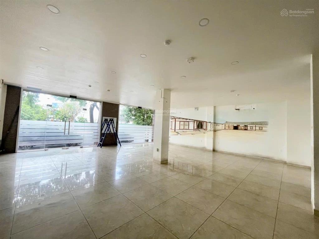 Cho thuê mặt bằng 2 tầng 200m2 mặt tiền đường số 13 hà quang 2 giá 28 triệu/tháng