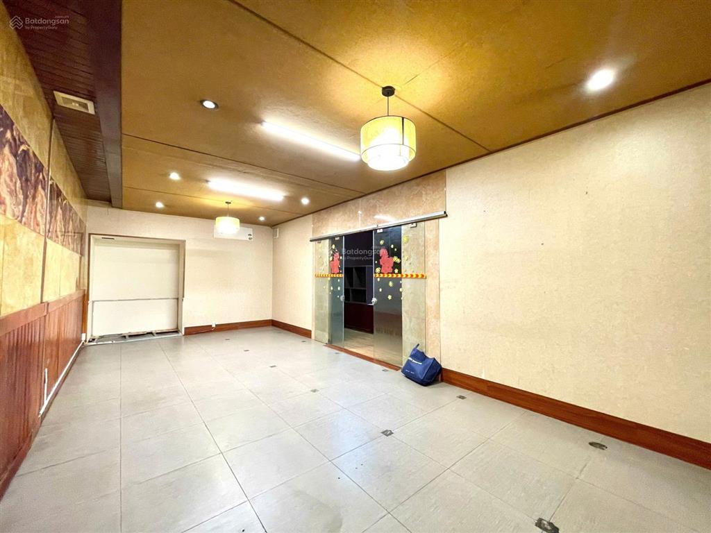 Cho thuê mặt bằng mô hình f&b nhà hàng khu bàn cờ phố hàn