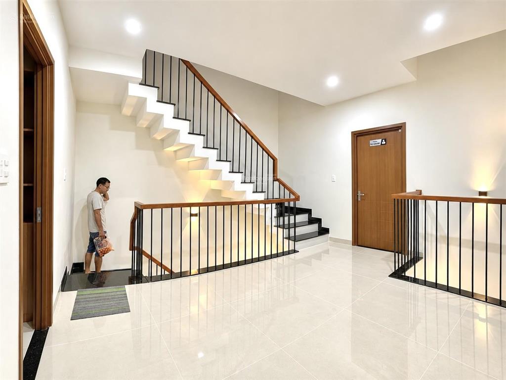 Cho thuê nhà nguyên căn 4 phòng ngủ đầy đủ nội thất mới khu mỹ gia giá 35 triệu/tháng