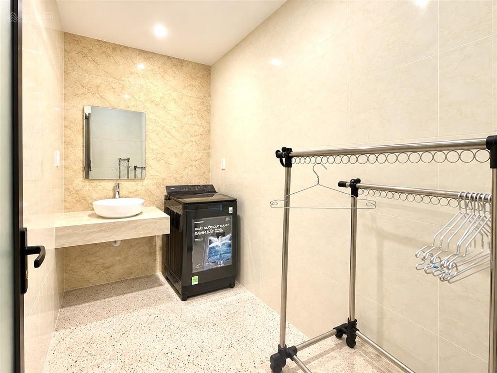 Cho thuê nhà nguyên căn 4 phòng ngủ đầy đủ nội thất mới khu mỹ gia giá 35 triệu/tháng