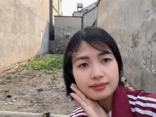 Chính chủ gửi bán 100m full thổ, đường thông, 7 chỗ chạy vòng quanh