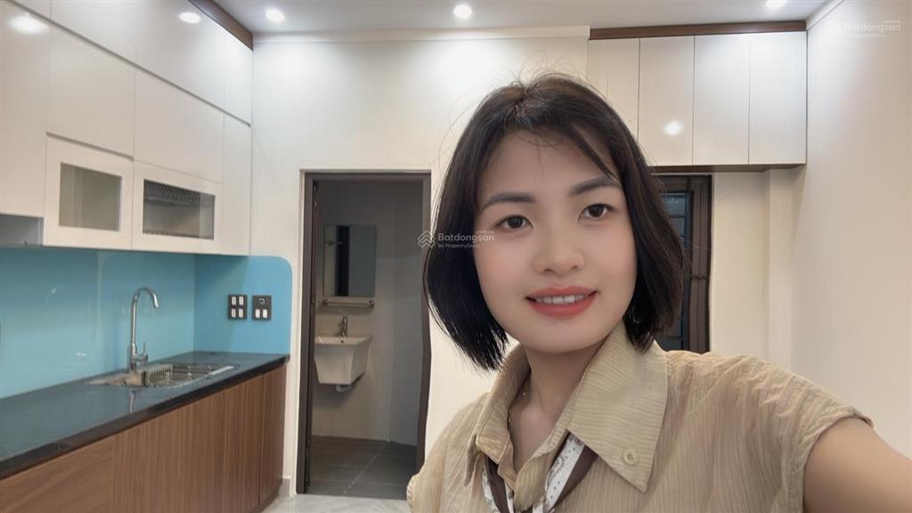 Bán nhà 5 tầng 5 ngủ, tiên dương, đường thông ô tô ngủ trong nhà, hơn 5tỷ