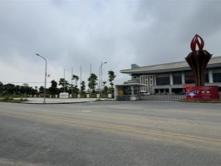 Bán nhà mặt phố đản dị, tt đông anh, 4 tầng kinh doanh, hơn 13 tỷ