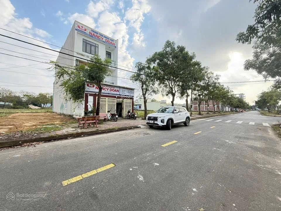 Bán lô đất đối diện trường đại học y dược phan châu trinh giá rẻ