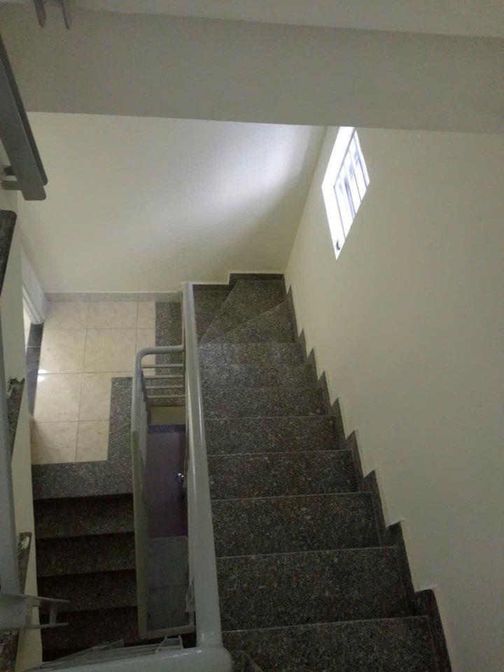 Bán nhà gần Quốc lộ 50, 3 tầng,Bình Chánh, hẻm xe hơi, 4.5 x 12, 5.x tỷ