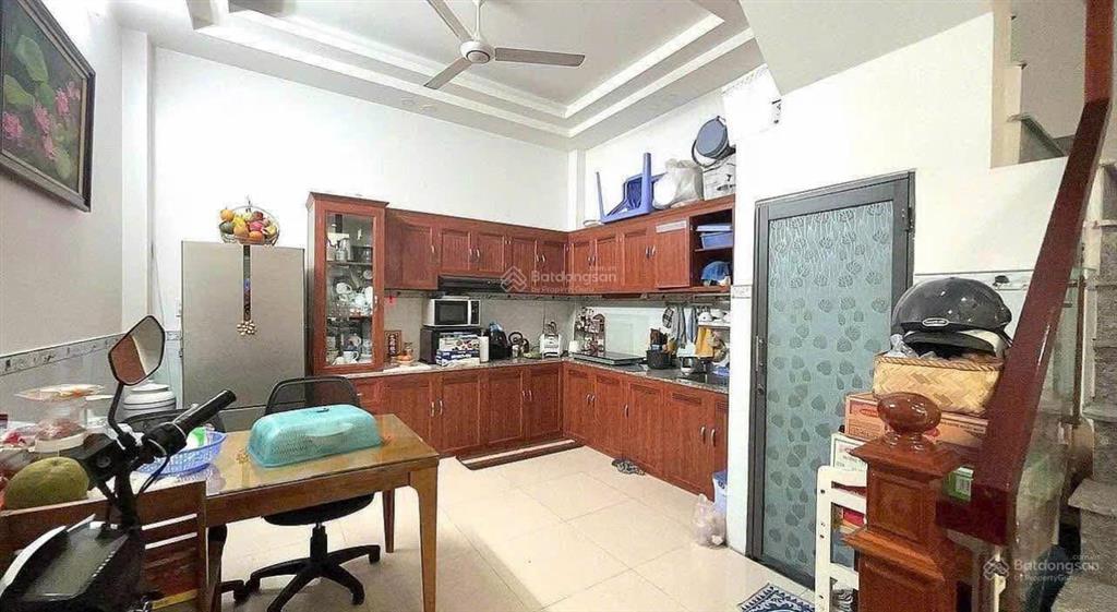 Nhà mới 3 tấm âu cơ (4.2x11)m hoàn công đầy đủ