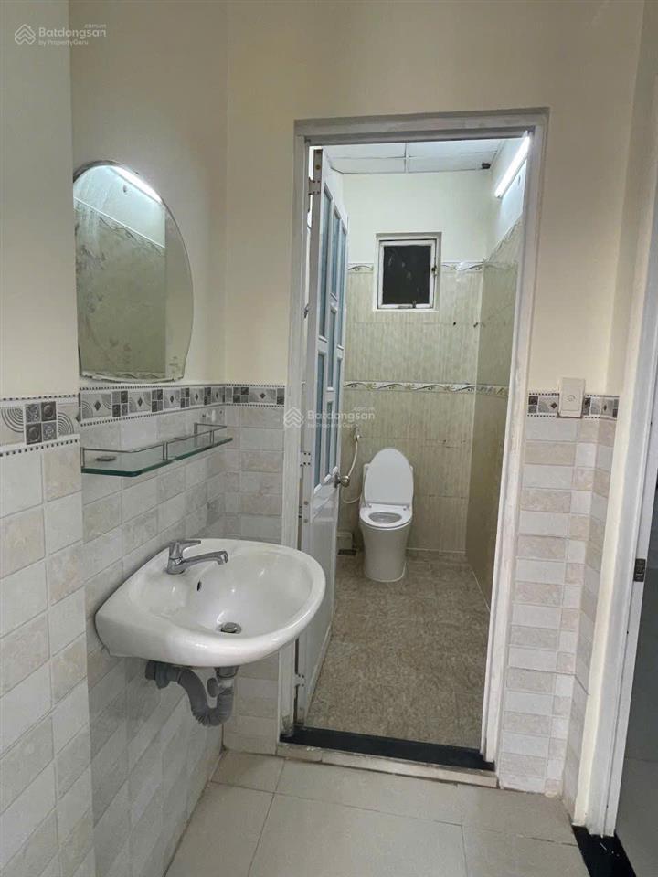 105m2 (10x11)m lạc long quân  giá tốt chỉ nhỉnh 85tr/m2