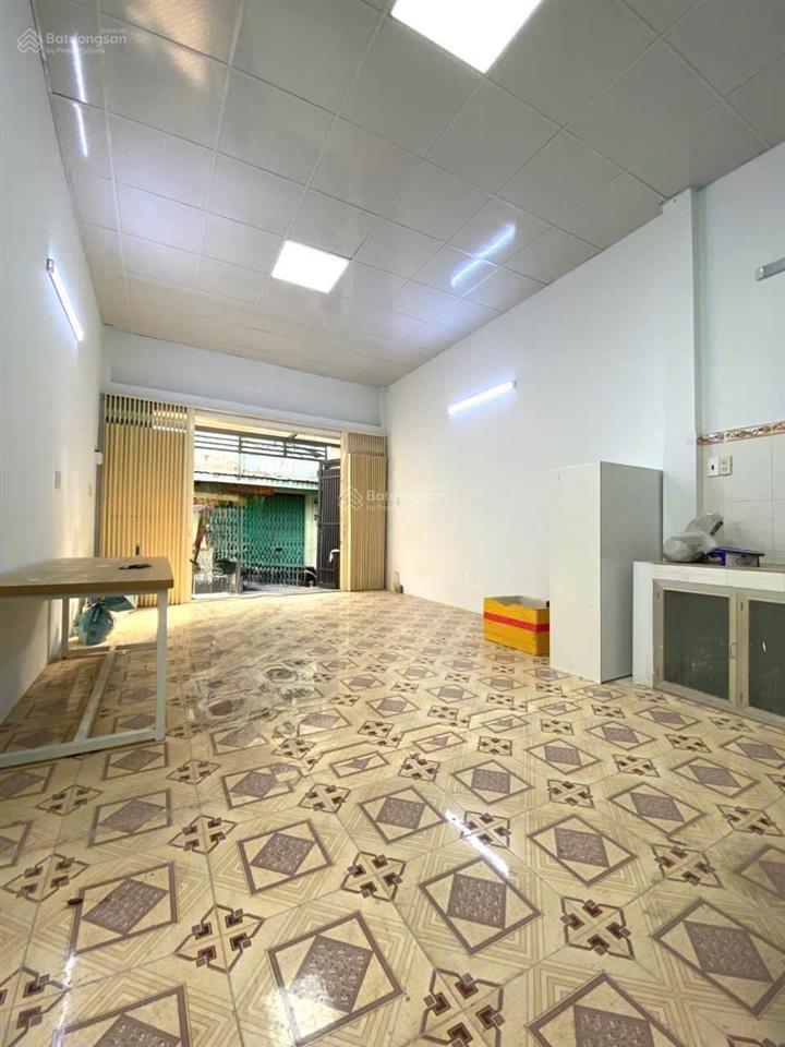 Lê thị bạch cát gần lê đại hành 86.4m2 (4.8x18)m giá tốt