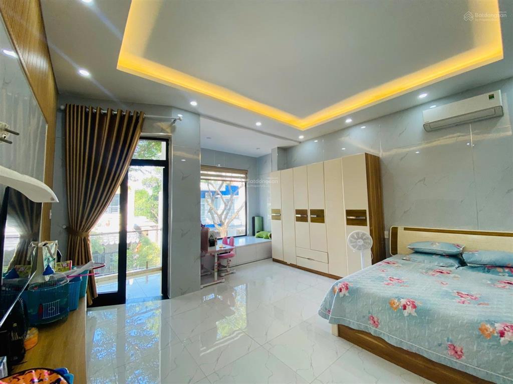 Bán nhà riêng tại bàu cầu 12, giá tốt 5,4 tỷ, 80m2, 3pn, 2wc, đà nẵng