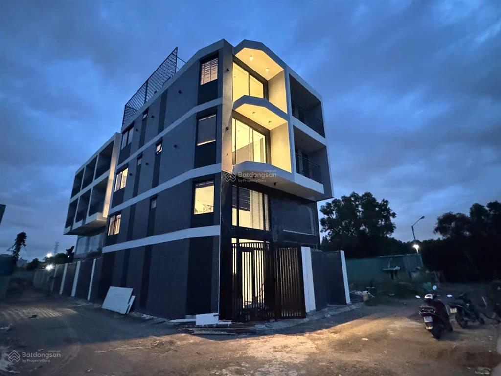 Chỉ 4.765 tỷ nhà phố đã có sổ hồng riêng 179.1m2 sàn bình chiểu, thủ đức