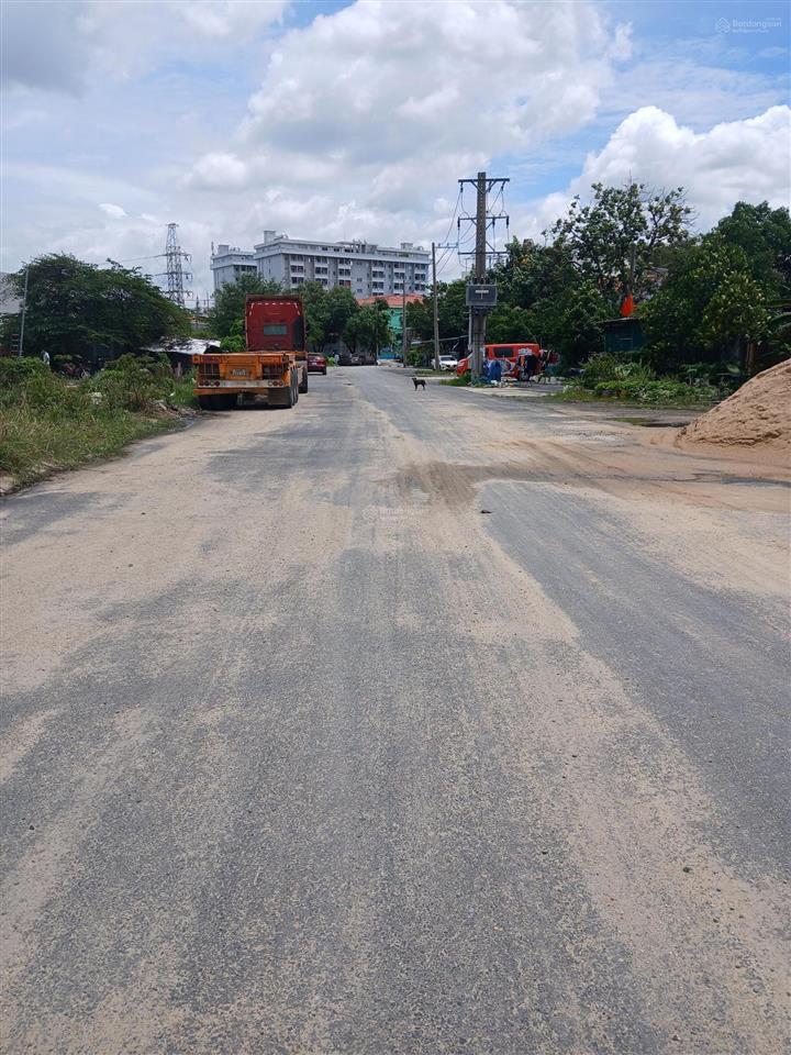 Lô góc. bán đất nền khu xây dựng tự do 5 tầng, sổ riêng, full thổ cư, 57.8m2, 3,941 tỷ