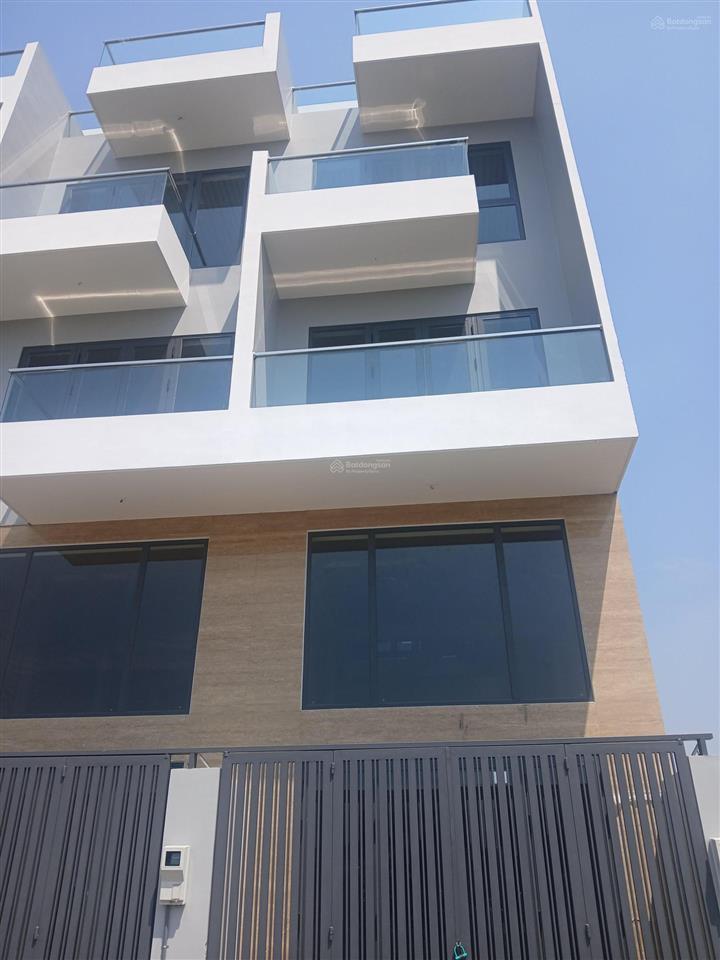 Bán nhà mới 5 tầng kcn linh trung 2 thủ đức, 54m², 4.72 tỷ