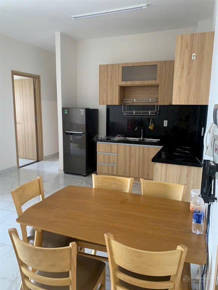 Bán căn hộ fresca riverside 2pn view hồ bơi 70m giá hơn 2 tỷ