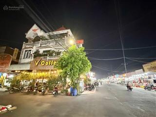 Bán nhà hàng kinh doanh thu nhập ổn định  ngay khu dân cư 434 thuận an  300m2  giá chỉ 14 tỷ