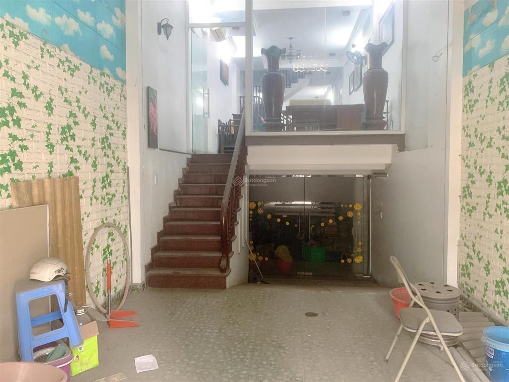 Bán nhà 5 tầng mặt tiền đường ngay trường thọ, thủ đức  diện tích 95m2  không quy hoạch, lộ giới